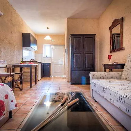 Appart hôtel Pansion Porto Tsi Ostrias 3*